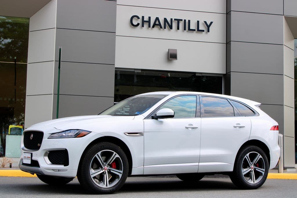2018 Jaguar F-PACE S — photo 1 of 18