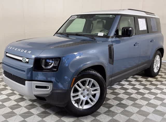 2024 Land Rover Defender S — photo 1 of 27