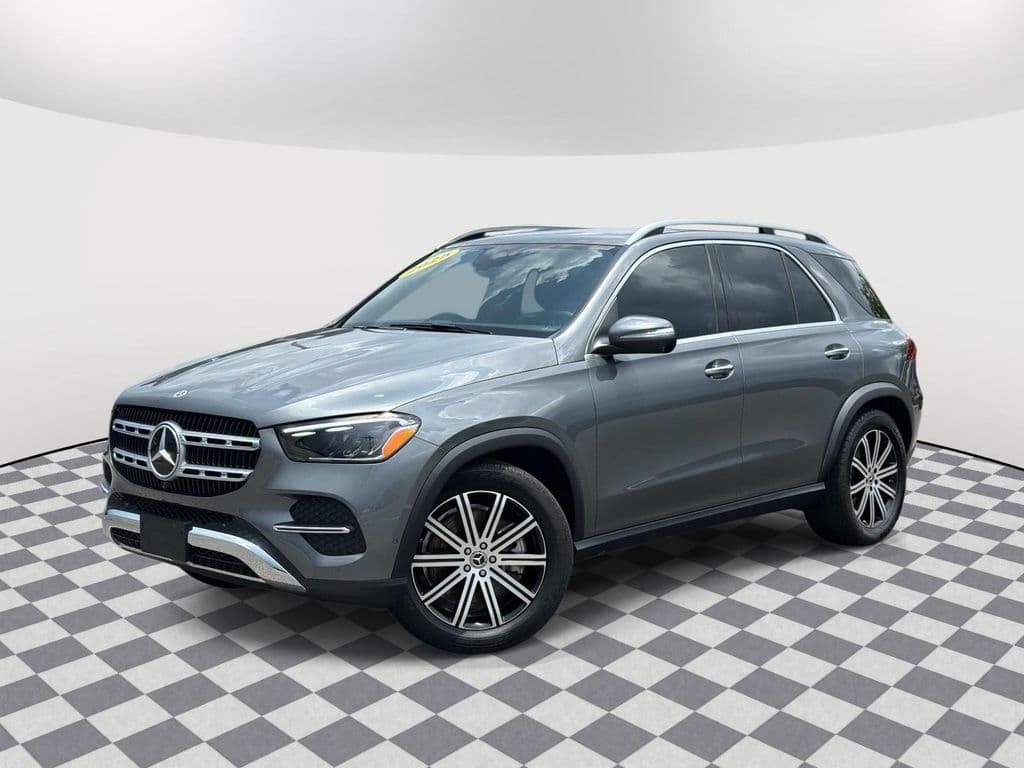 2025 Mercedes-Benz GLE GLE 450 — photo 1 of 31