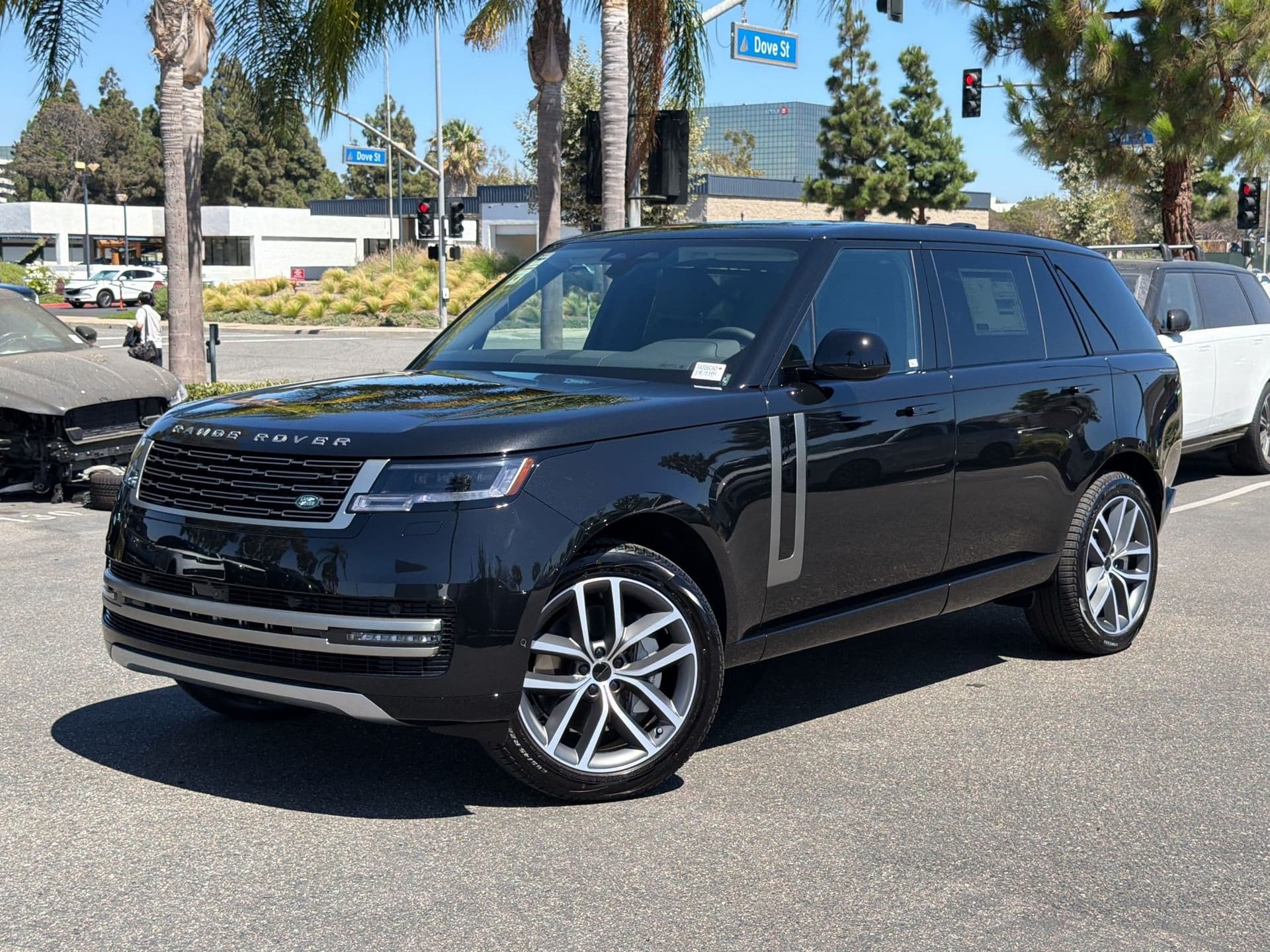 2026 Land Rover Range Rover SE — photo 1 of 31