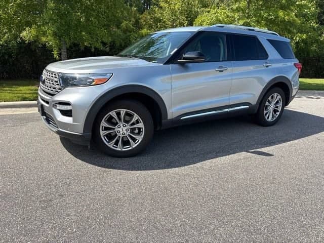 2022 Ford Explorer Limited — photo 1 of 13