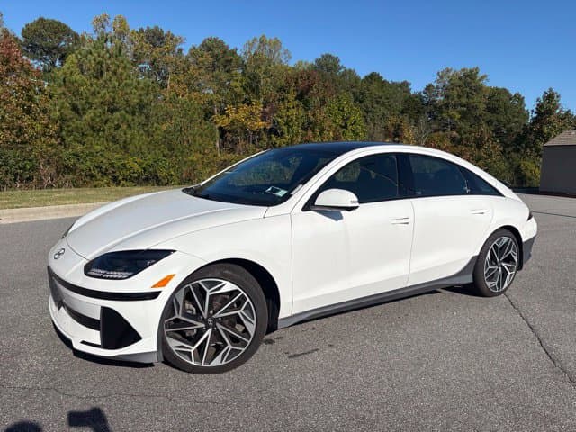 2023 Hyundai IONIQ 6 Limited — photo 1 of 13