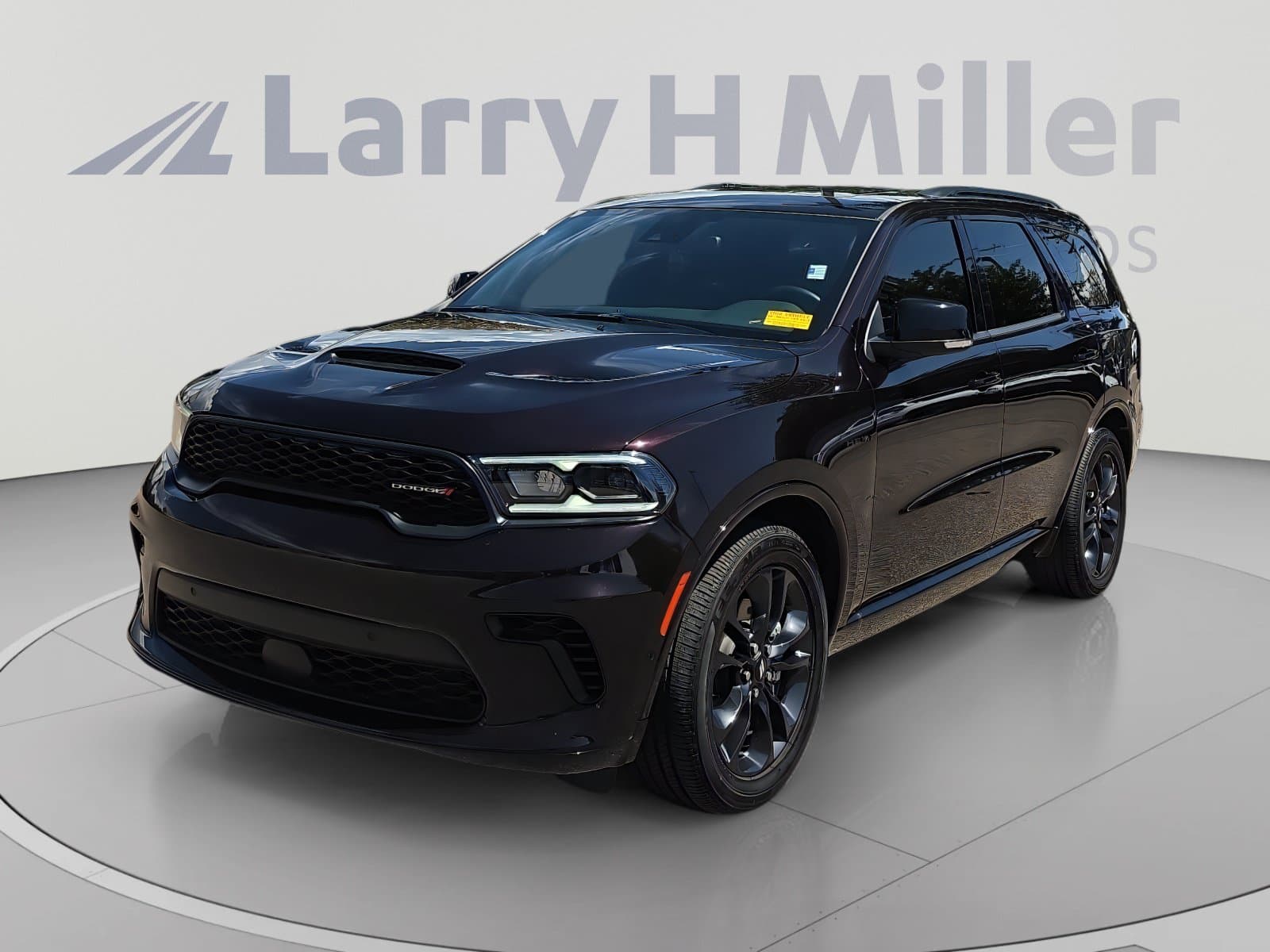 2025 Dodge Durango R/T Plus — photo 1 of 25