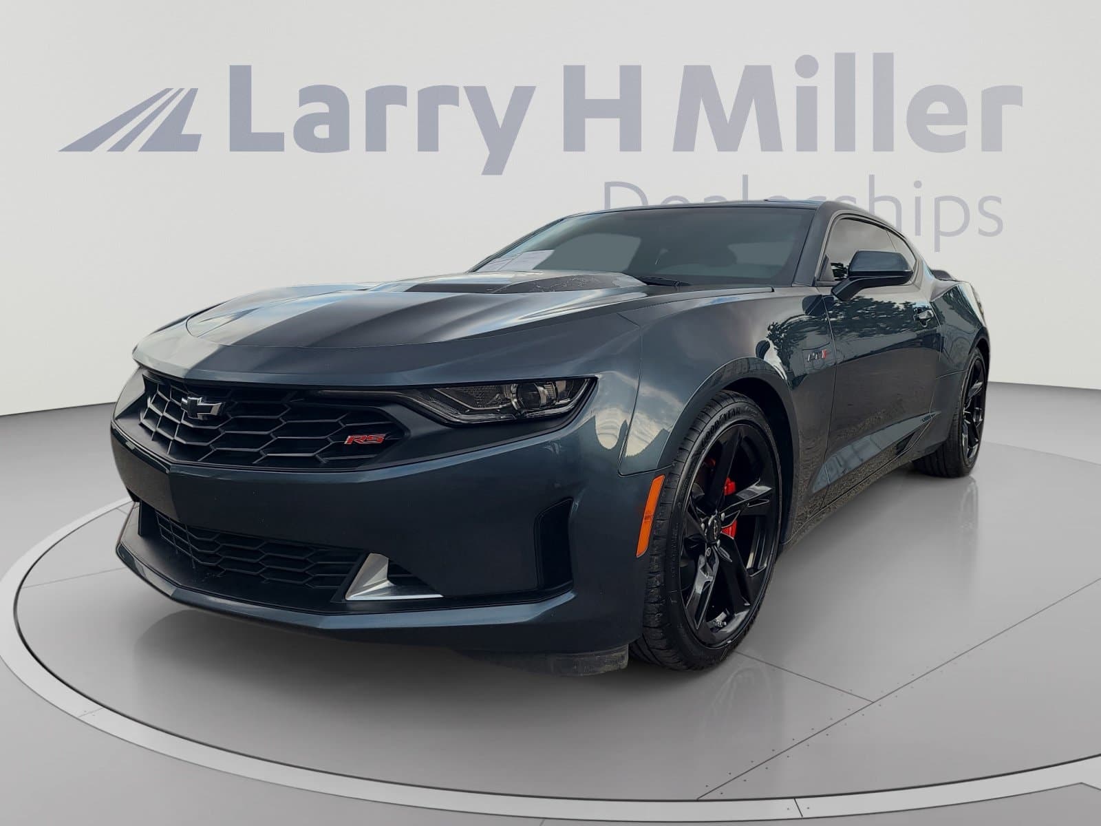 2022 Chevrolet Camaro LT1 — photo 1 of 35