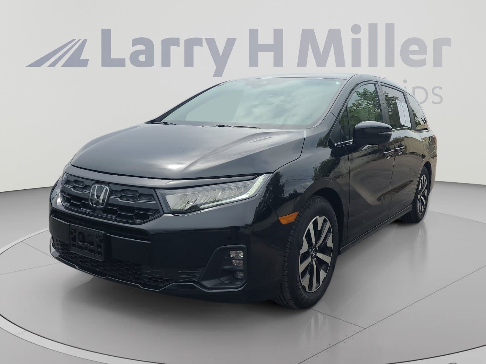 2025 Honda Odyssey EX-L — photo 1 of 35