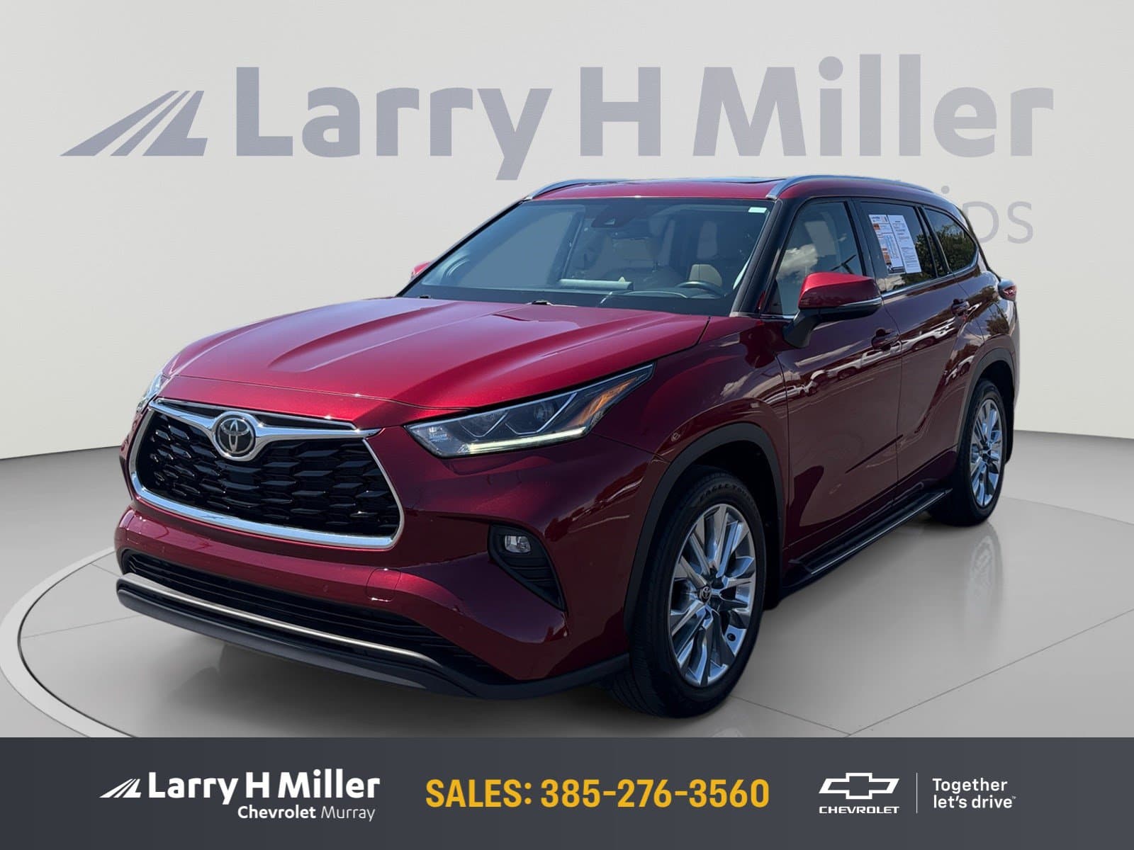 2023 Toyota Highlander Limited — photo 1 of 35