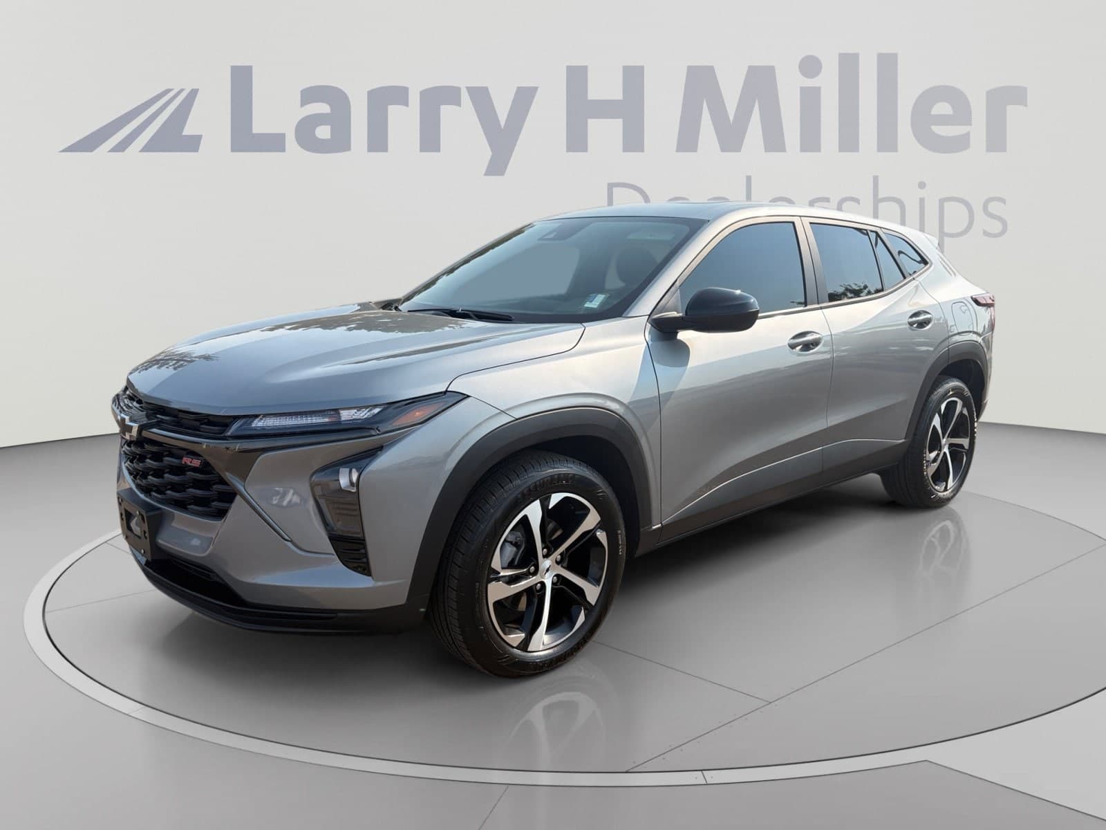 2024 Chevrolet Trax 1RS — photo 1 of 34