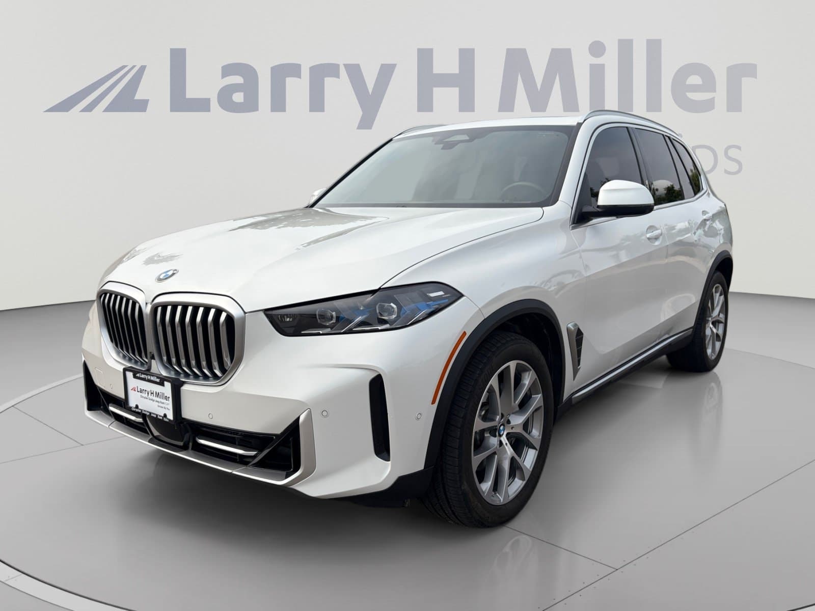 2024 BMW X5 xDrive40i — photo 1 of 34
