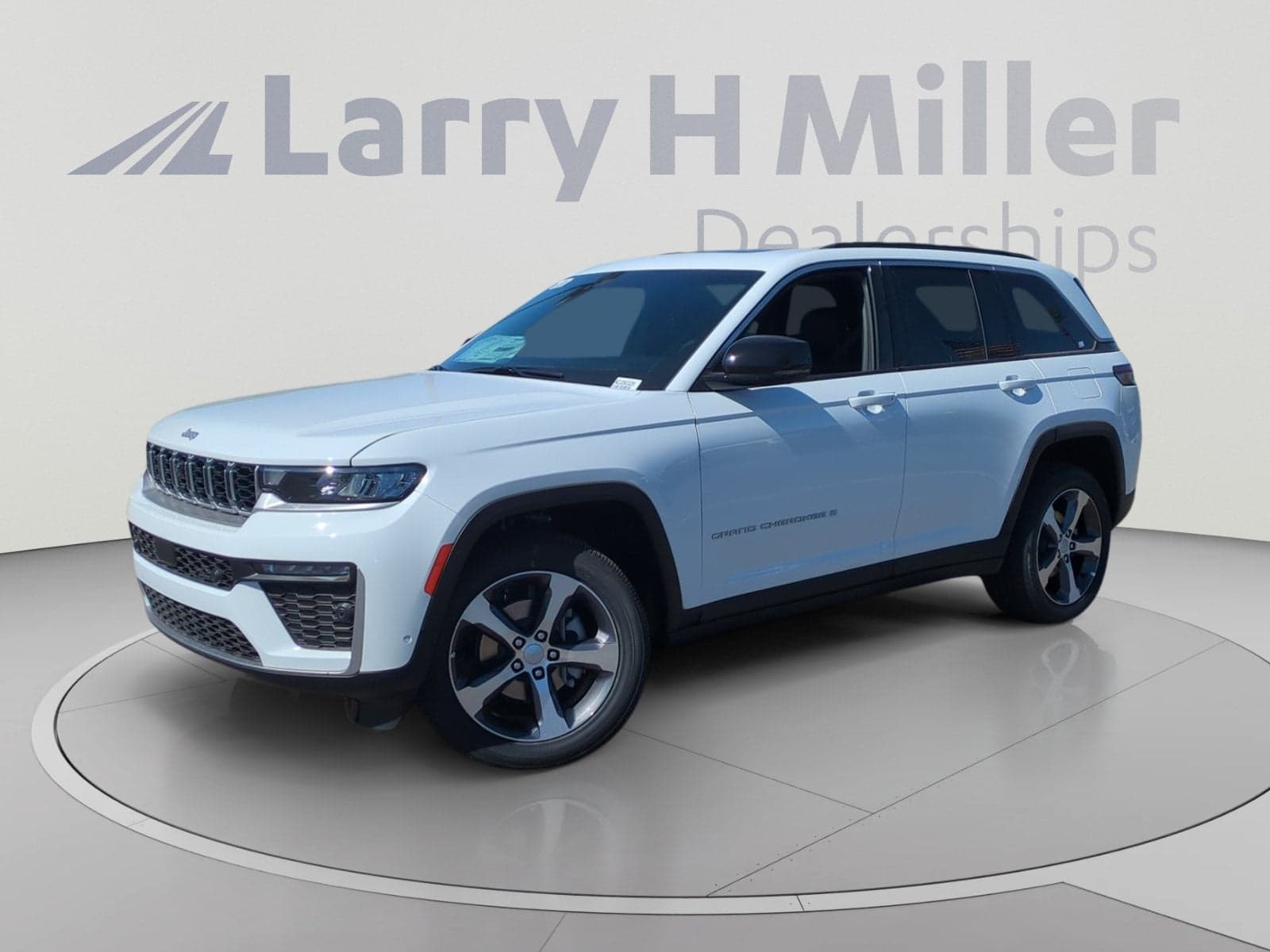 2026 Jeep Grand Cherokee Limited — photo 1 of 46