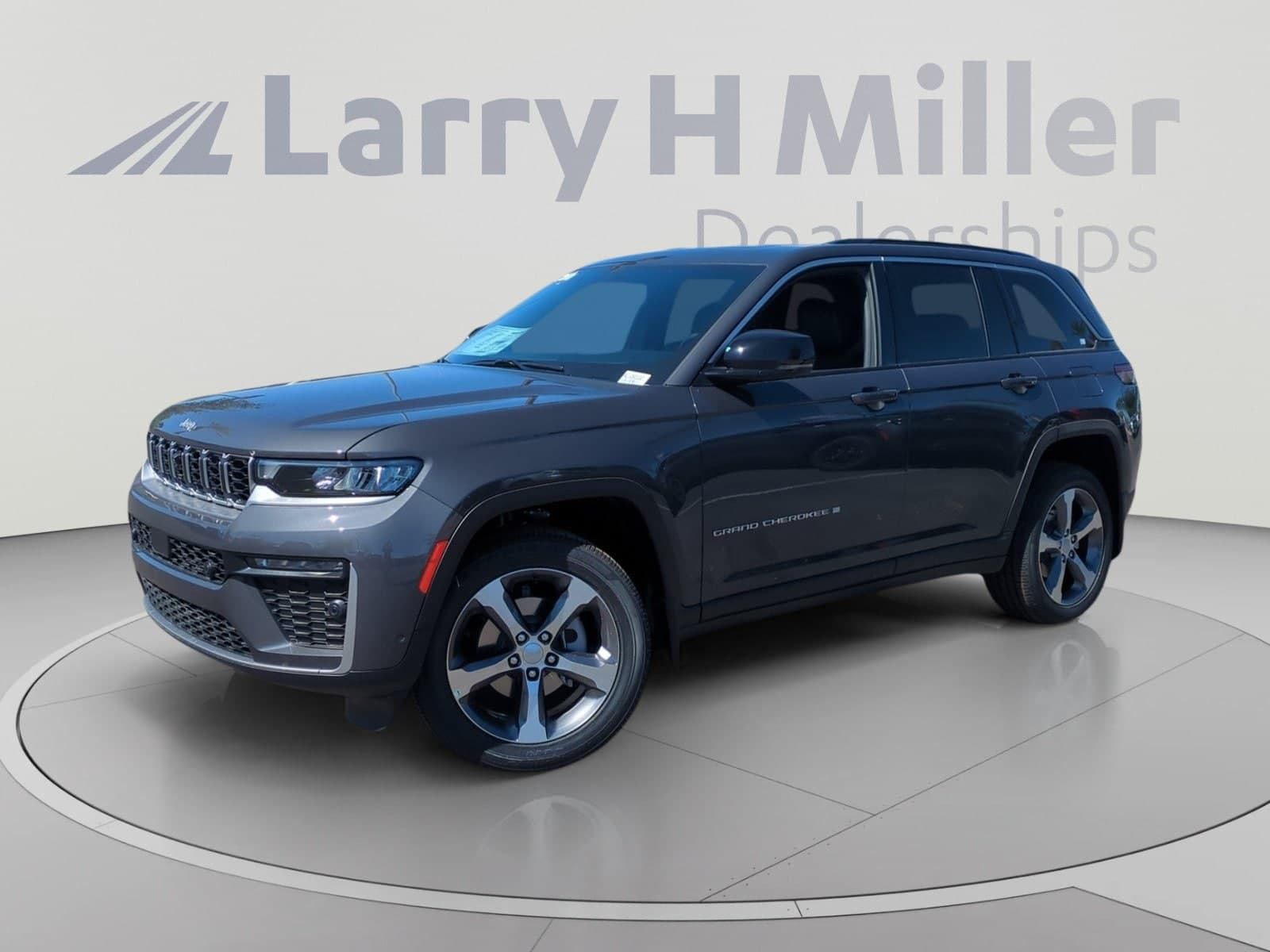 2026 Jeep Grand Cherokee Limited — photo 1 of 46