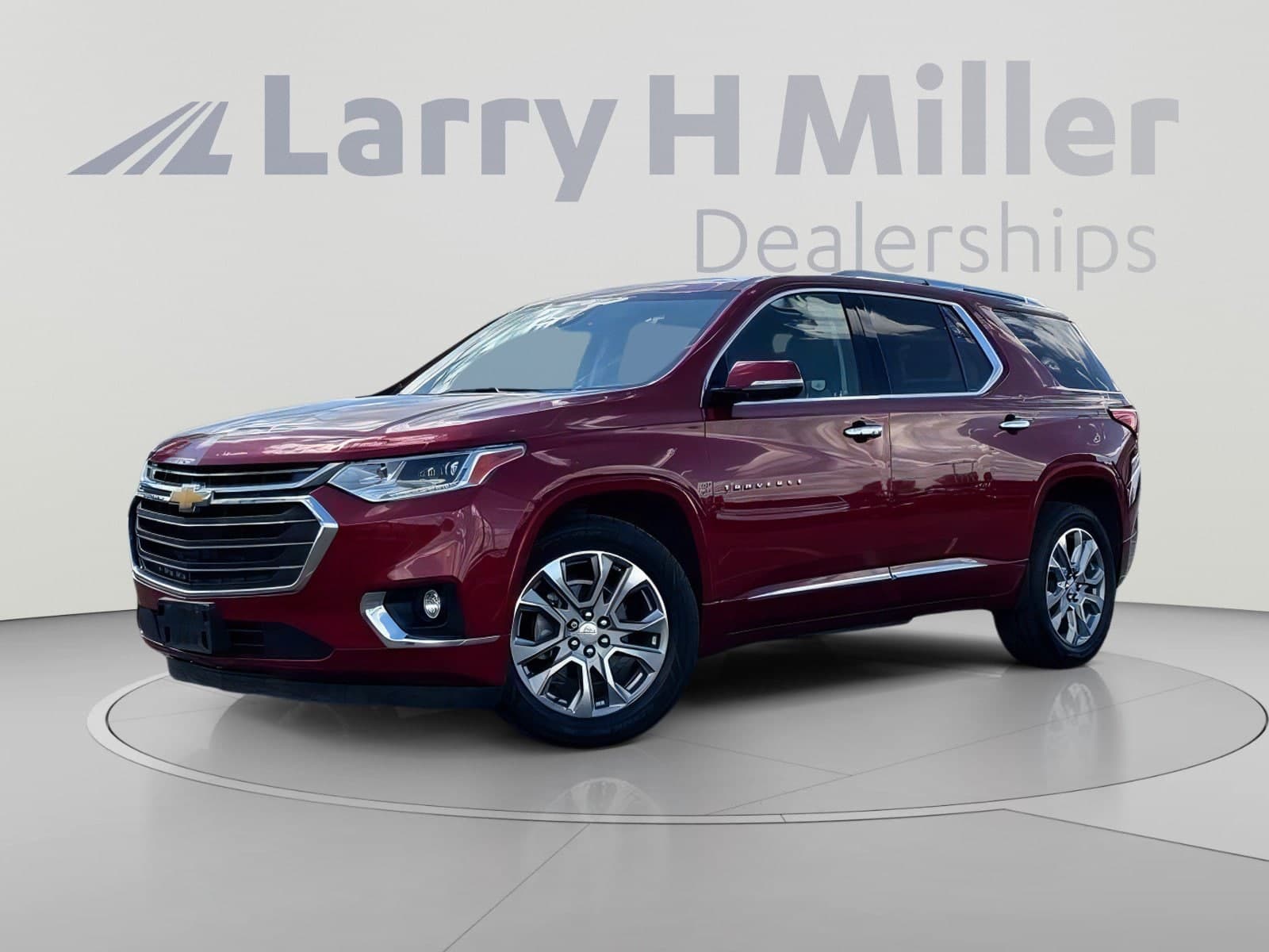2018 Chevrolet Traverse Premier — photo 1 of 35