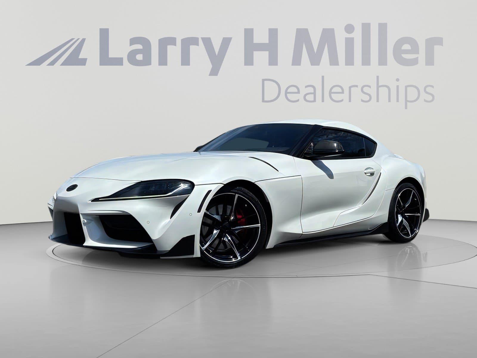 2022 Toyota GR Supra 3.0 — photo 1 of 34