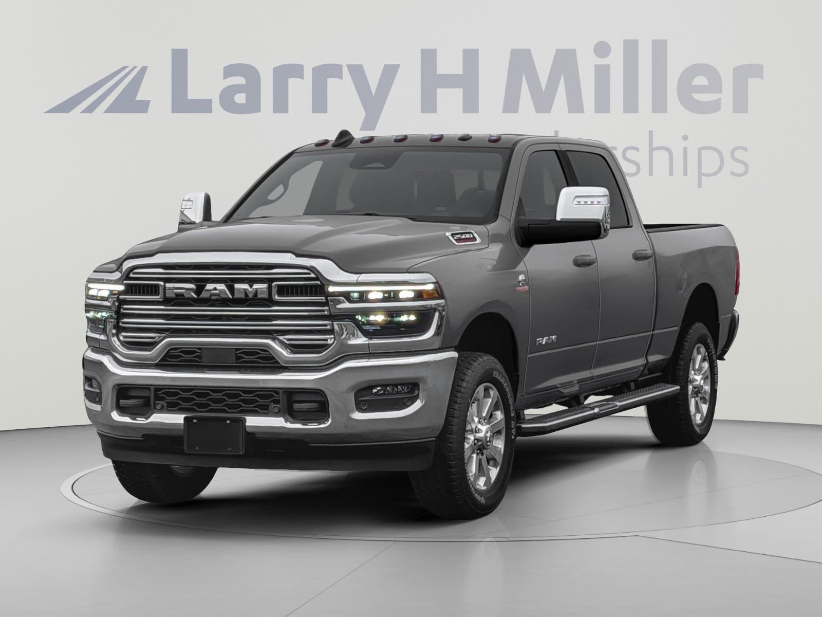 2027 RAM 2500 Laramie — photo 1 of 8
