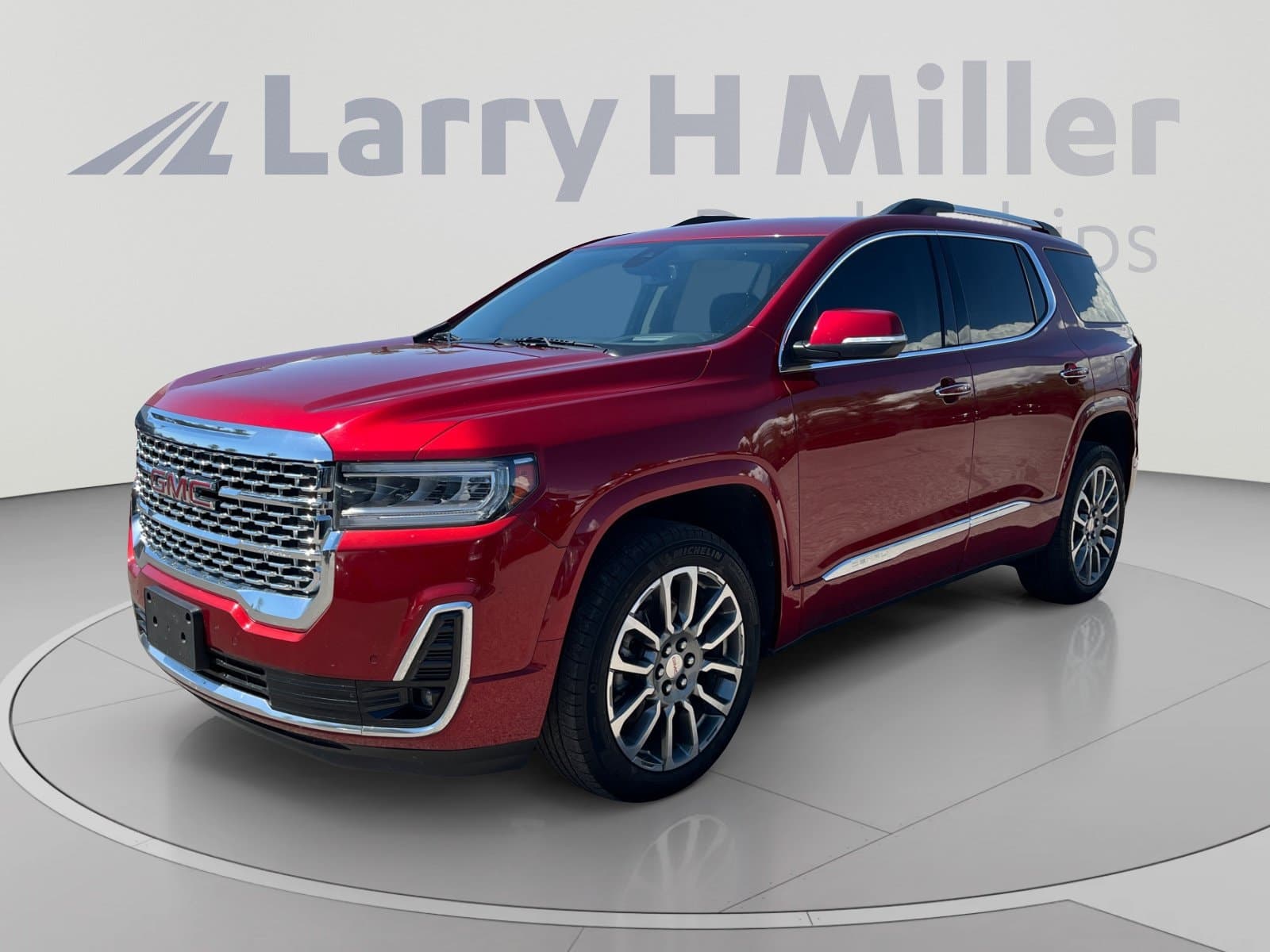 2023 GMC Acadia Denali — photo 1 of 35