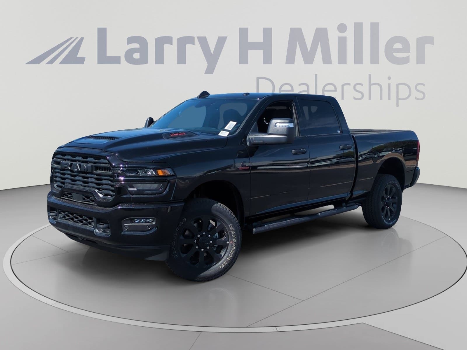 2026 RAM 2500 Black Express — photo 1 of 57