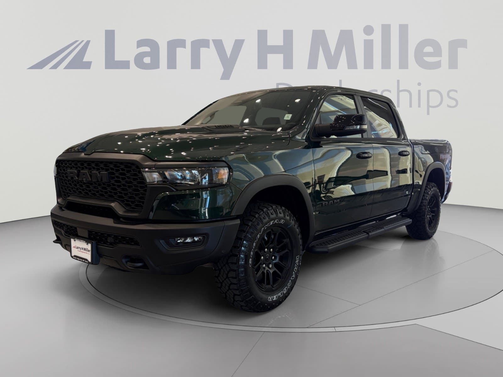 2027 RAM 1500 Rebel — photo 1 of 33