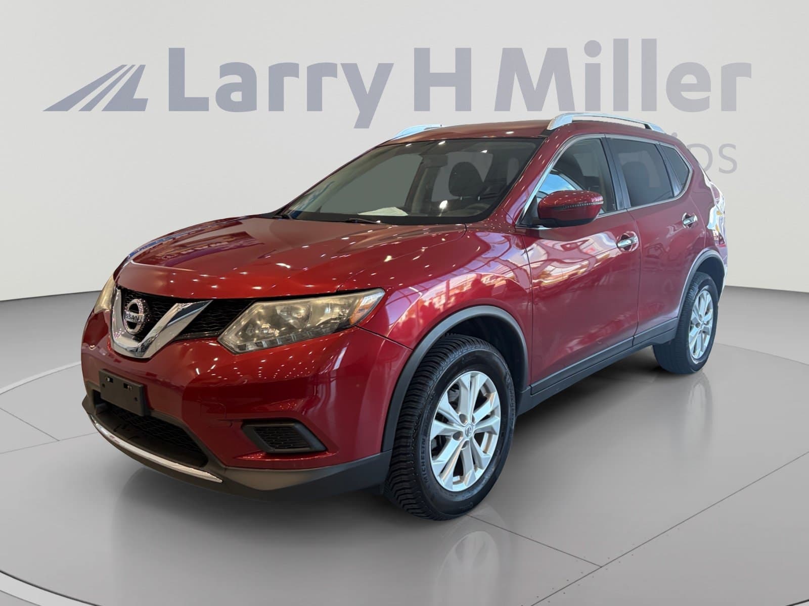2016 Nissan Rogue SV — photo 1 of 34
