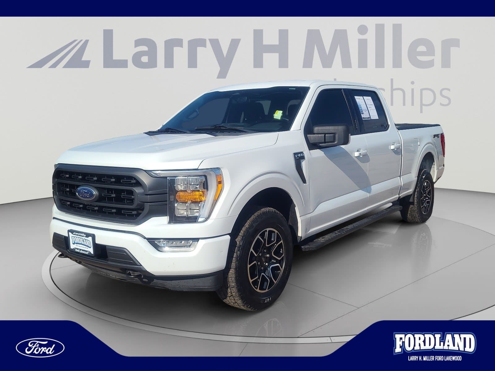 2022 Ford F-150 XLT — photo 1 of 32