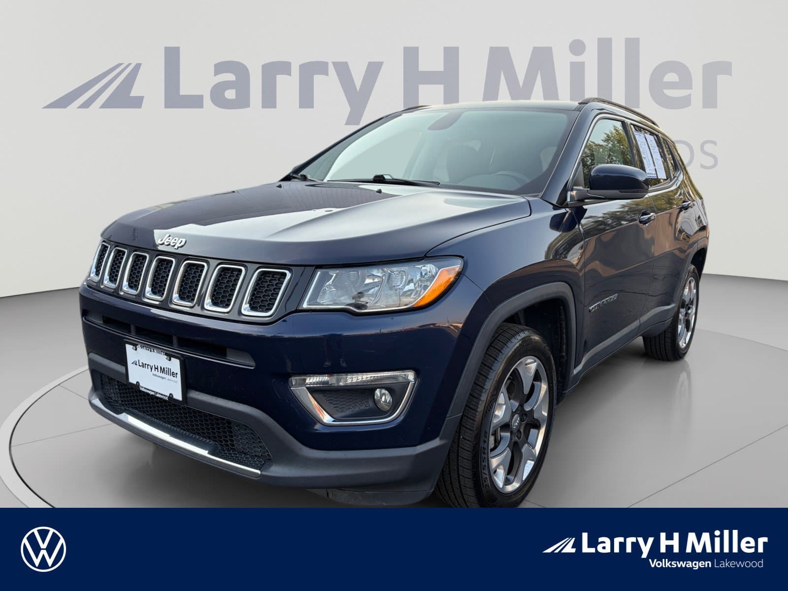 2018 Jeep Compass Limited — photo 1 of 35