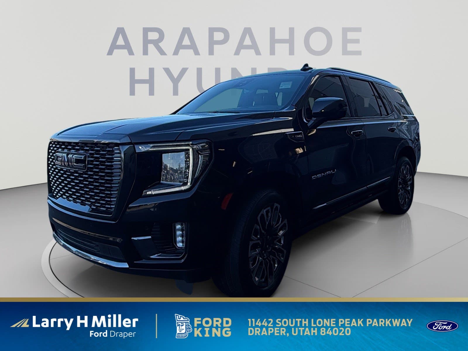 2023 GMC Yukon Denali Ultimate — photo 1 of 34