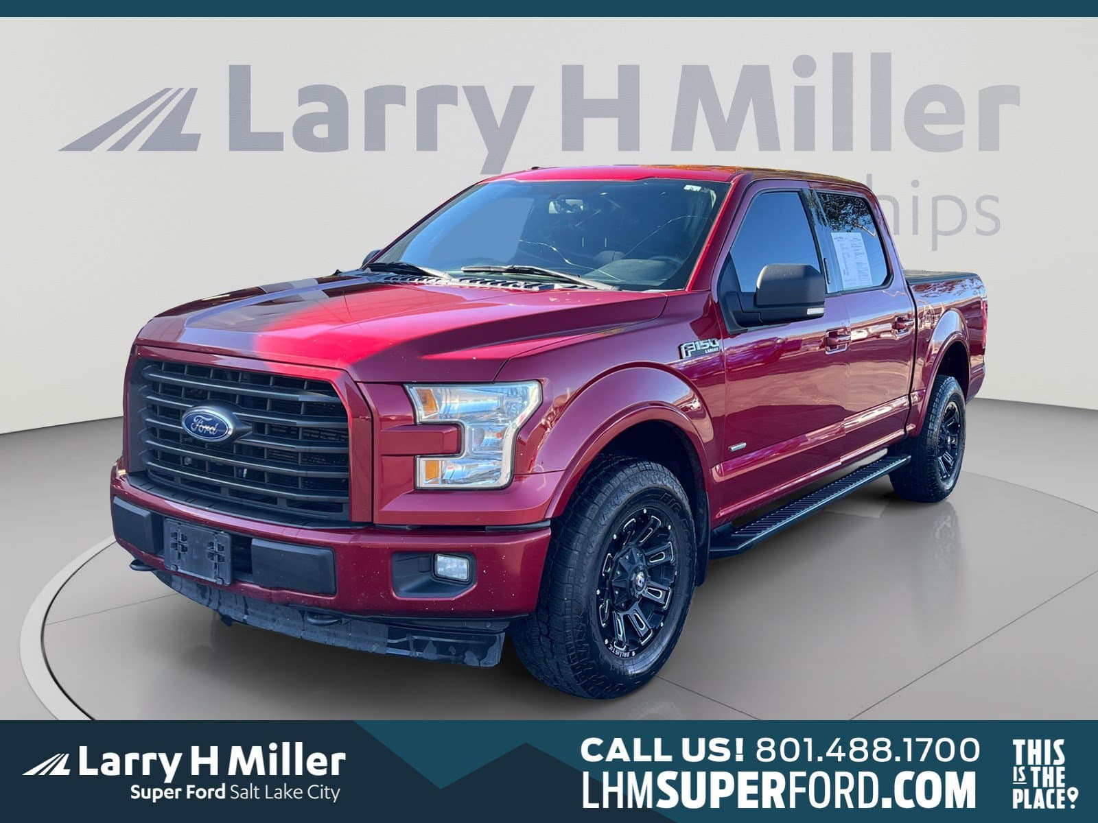2017 Ford F-150 XLT — photo 1 of 36