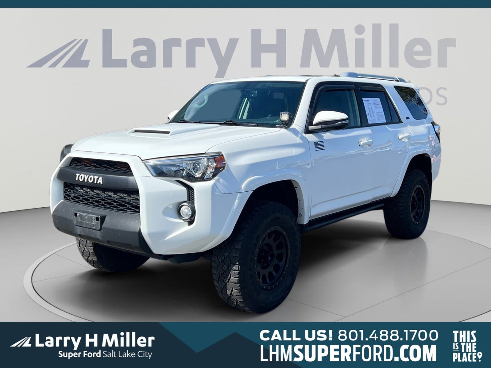 2018 Toyota 4Runner SR5 Premium — photo 1 of 36