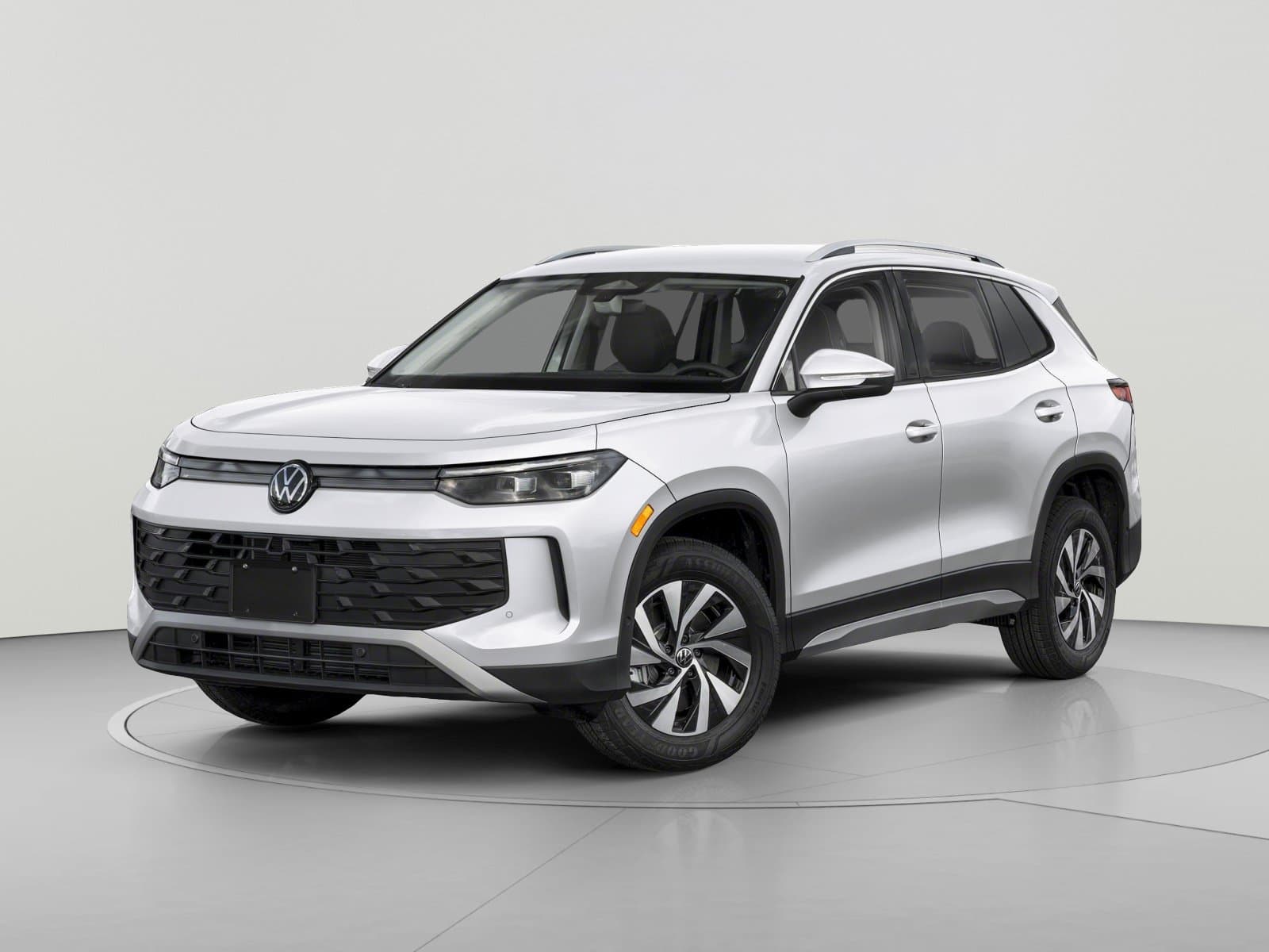 2026 Volkswagen Tiguan S — photo 1 of 10