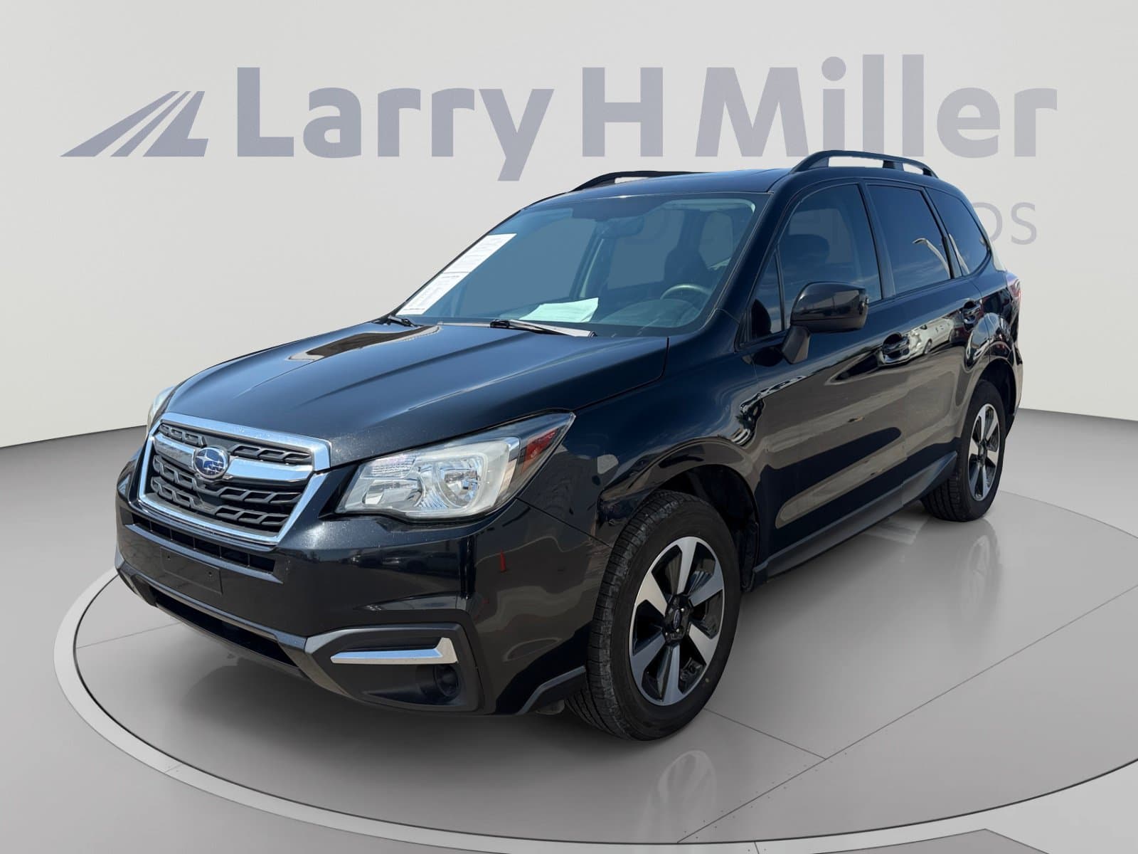 2017 Subaru Forester Premium — photo 1 of 36