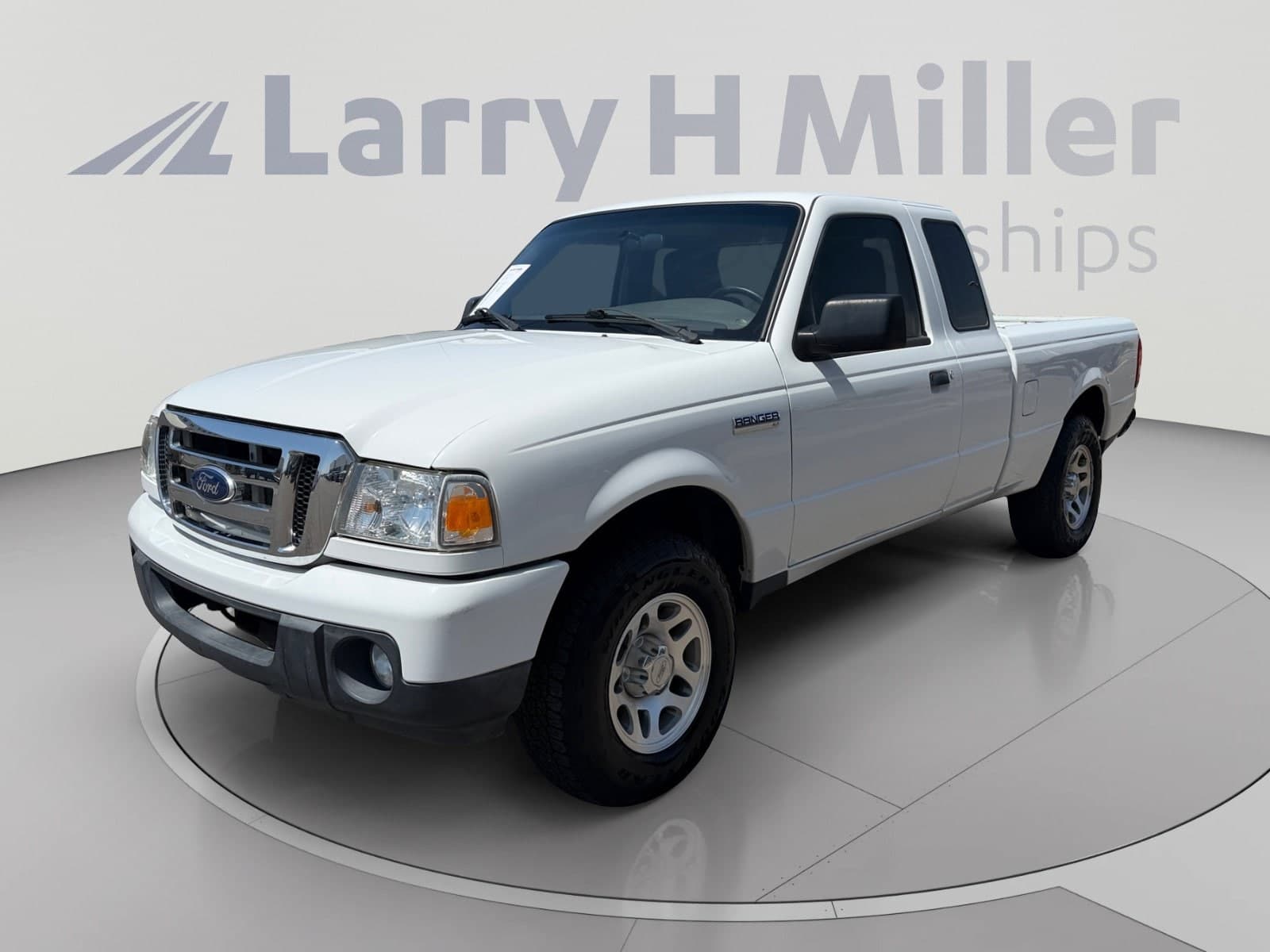 2011 Ford Ranger XLT — photo 1 of 36