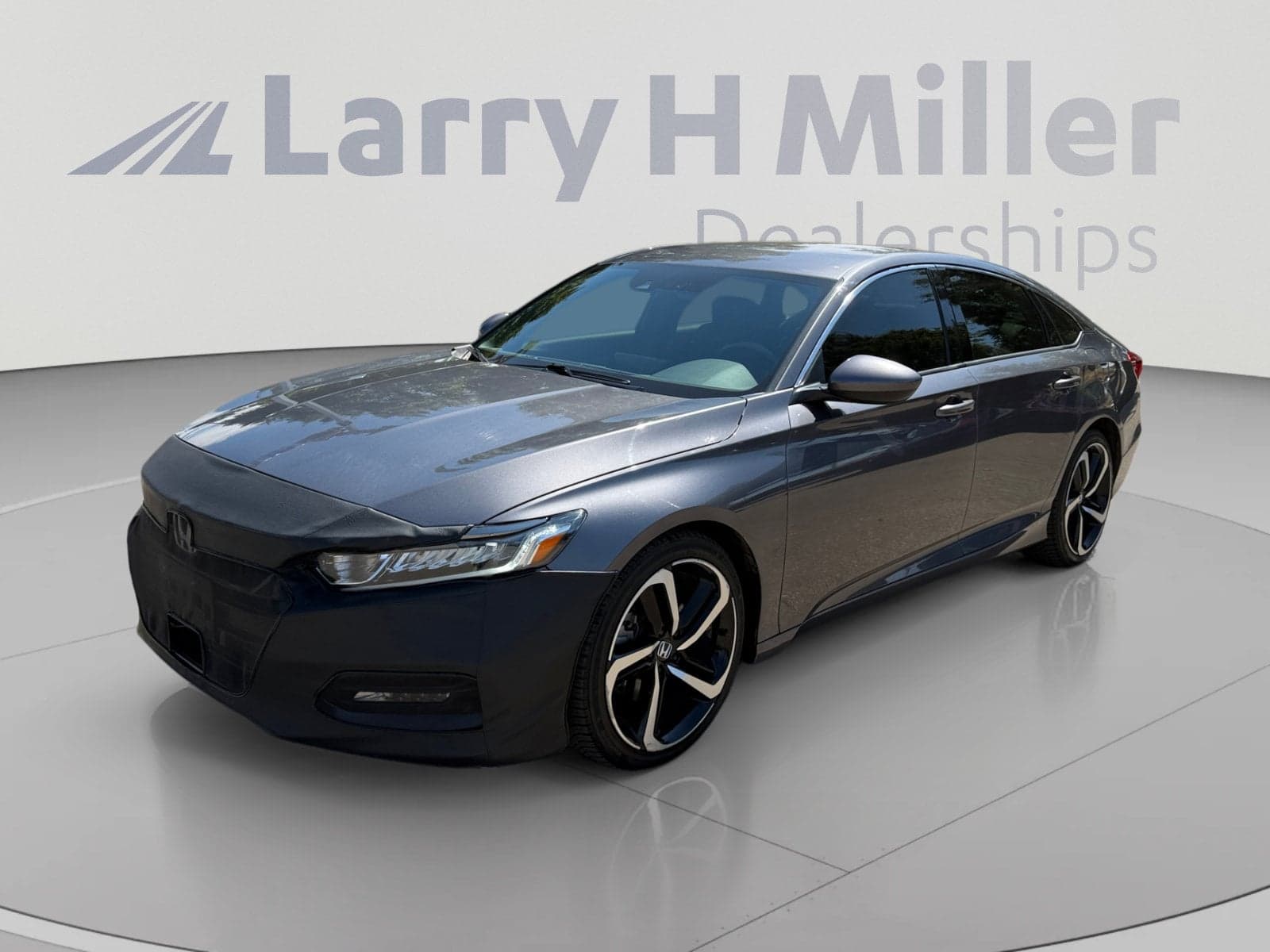 2018 Honda Accord Sport 1.5T — photo 1 of 35