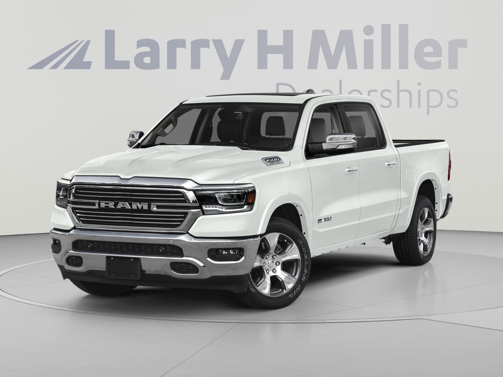 2020 RAM 1500 Laramie — photo 1 of 12