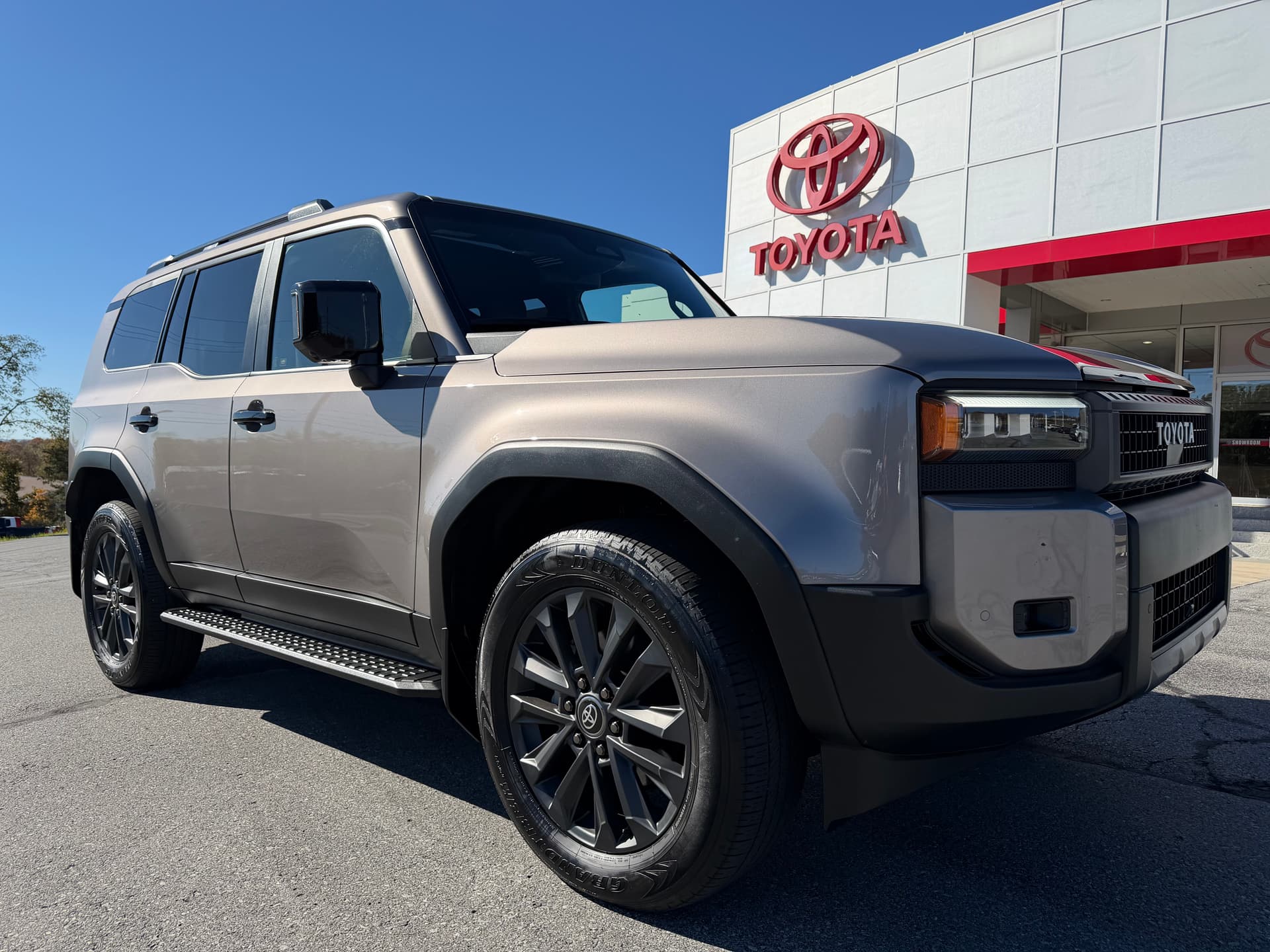 2024 Toyota Land Cruiser Base — photo 1 of 40