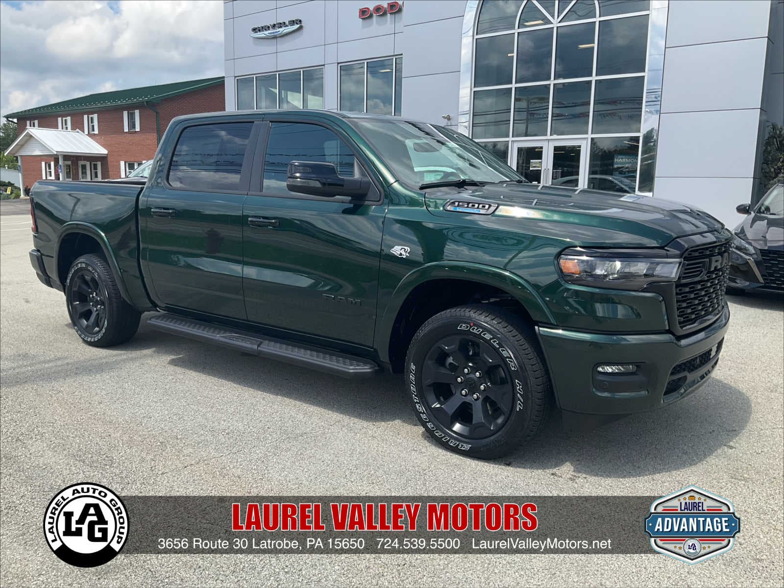 2026 RAM 1500 BIG HORN CREW CAB 4X4 5'7 BOX — photo 1 of 36