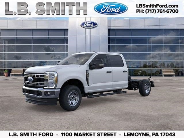 2026 Ford Chassis Cab F-350 XL — photo 1 of 51