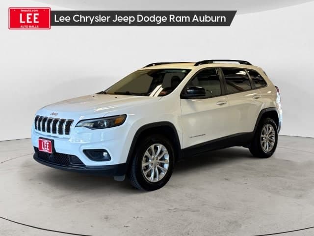 2022 Jeep Cherokee Latitude Lux — photo 1 of 25