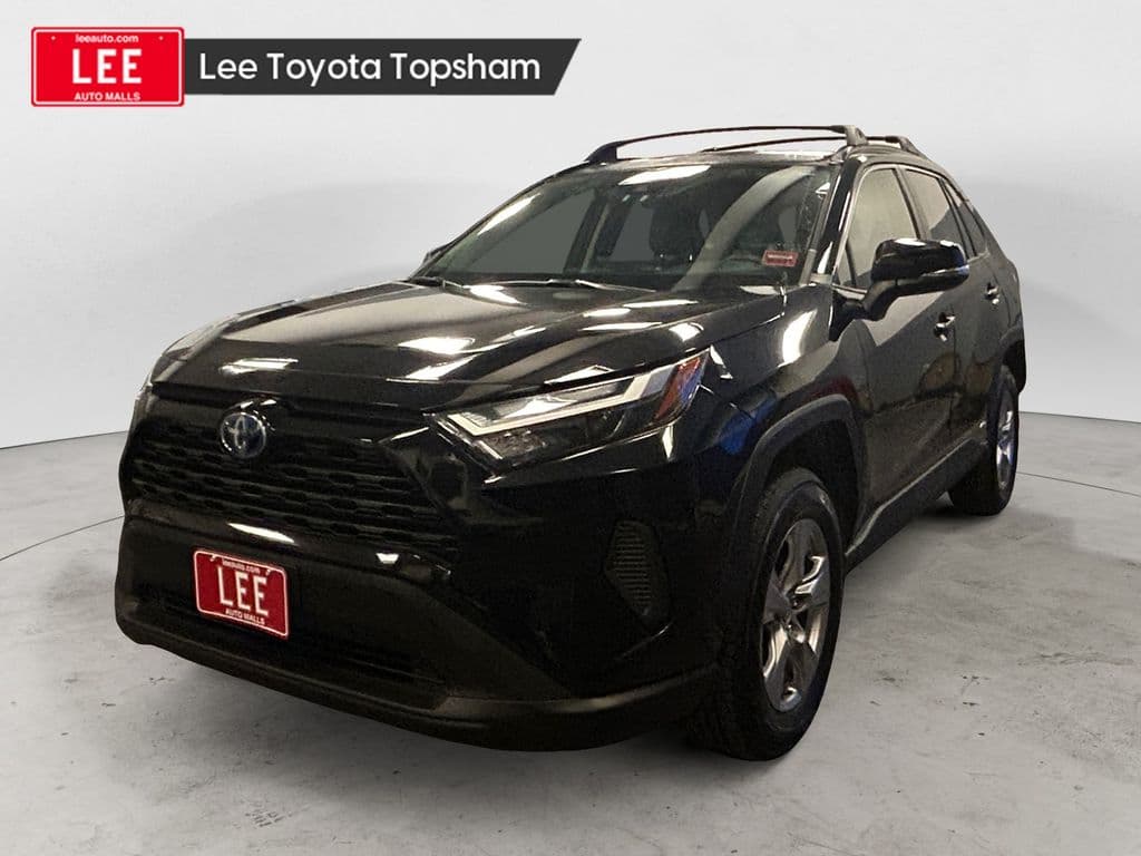 2023 Toyota RAV4 Hybrid XLE — photo 1 of 25