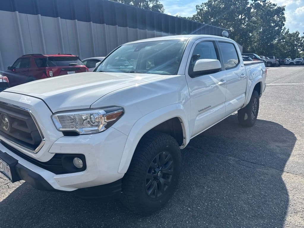 2023 Toyota Tacoma 4WD SR5 — photo 1 of 8