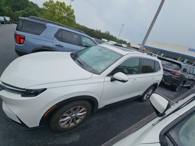 2023 Honda CR-V EX-L — photo 1 of 13