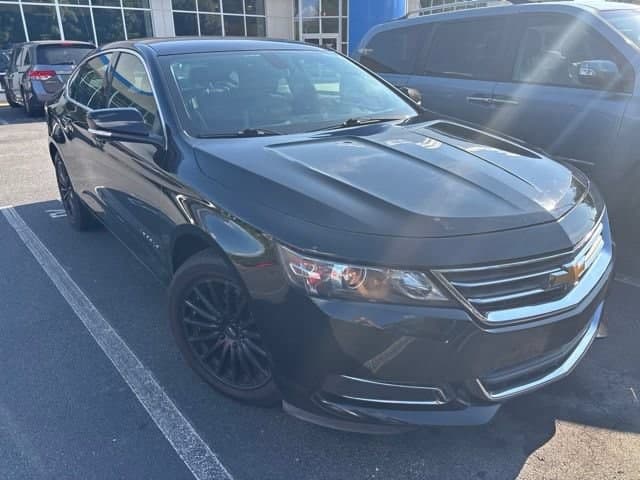 2017 Chevrolet Impala LT — photo 1 of 14