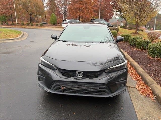 2024 Honda Civic Sport Touring — photo 1 of 17