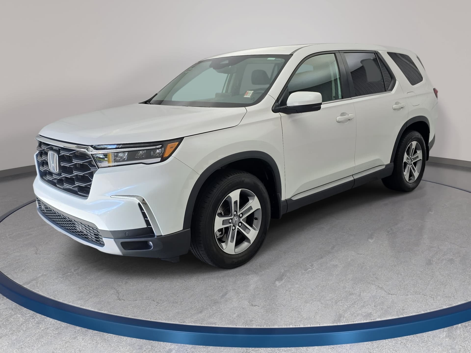 2025 Honda Pilot EX-L — photo 1 of 36