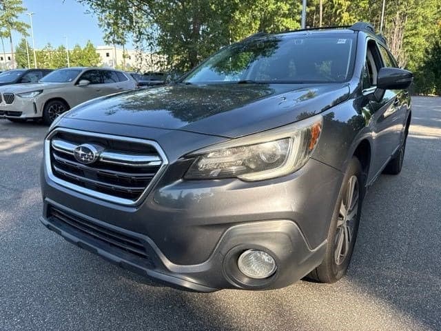 2018 Subaru Outback 2.5i Limited — photo 1 of 16