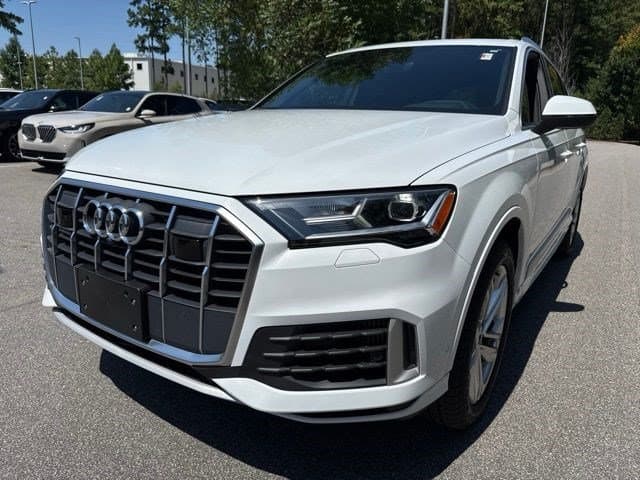 2021 Audi Q7 Premium — photo 1 of 16