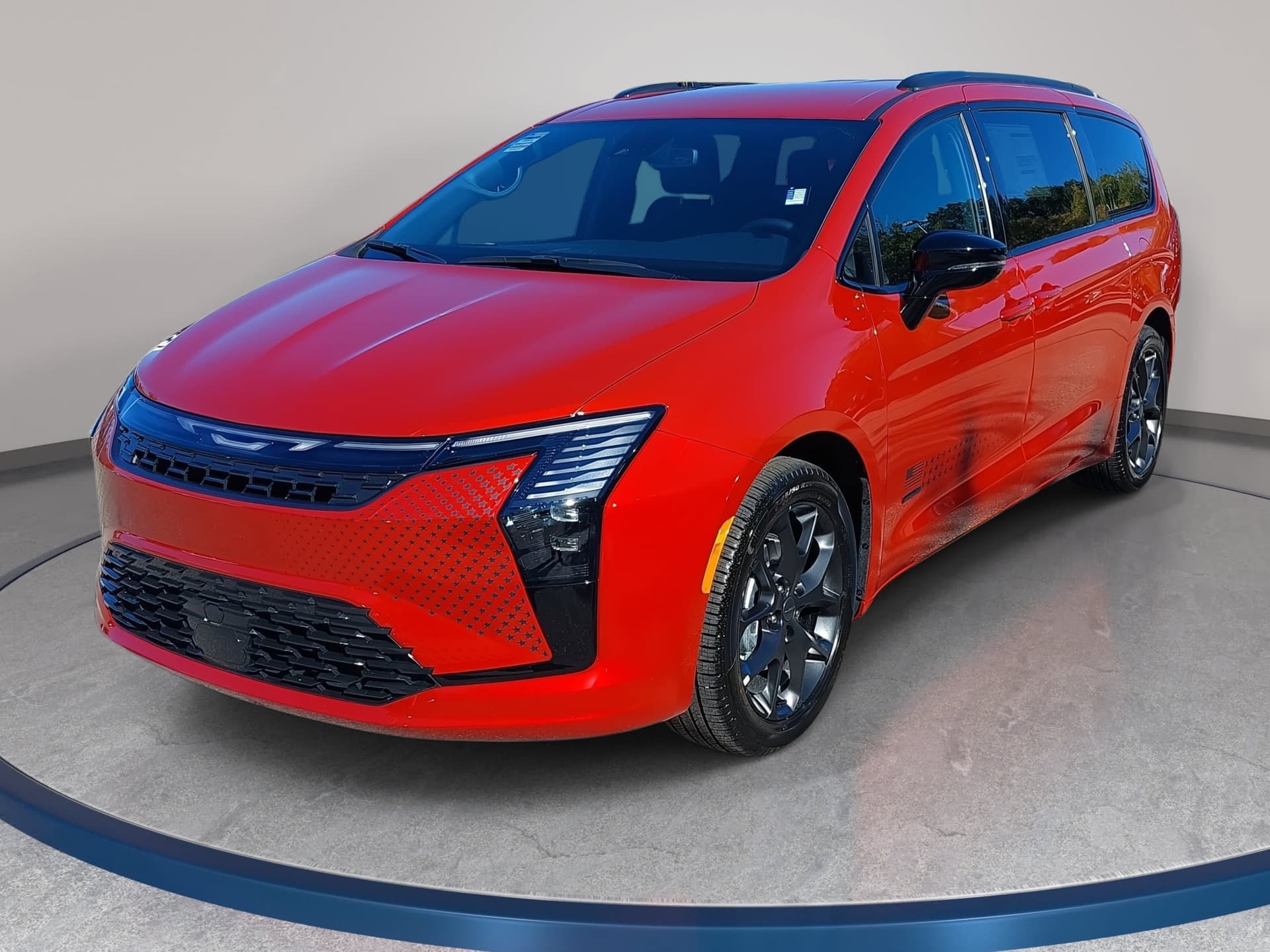 2027 Chrysler Pacifica Select — photo 1 of 46