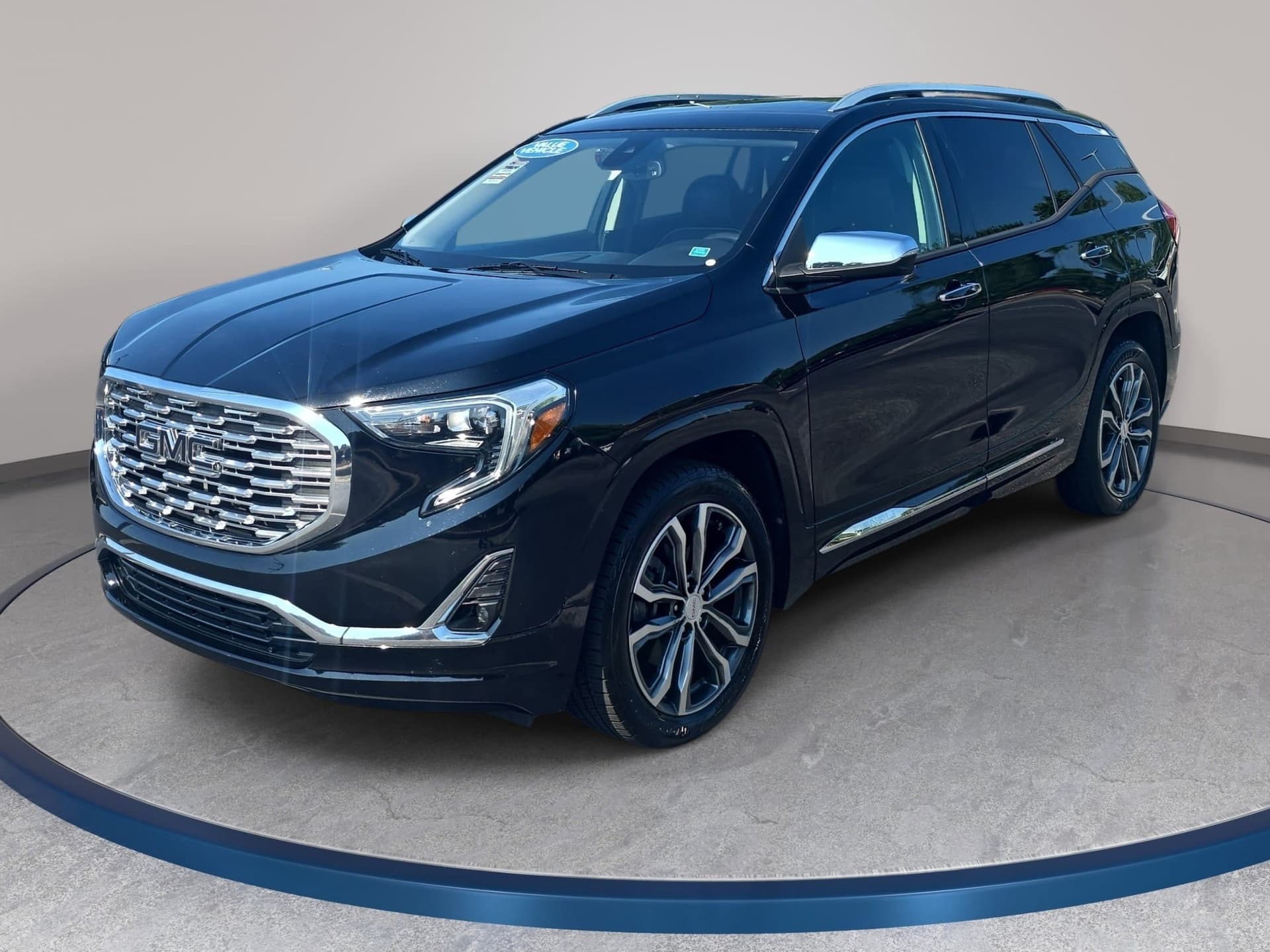 2018 GMC Terrain Denali — photo 1 of 36
