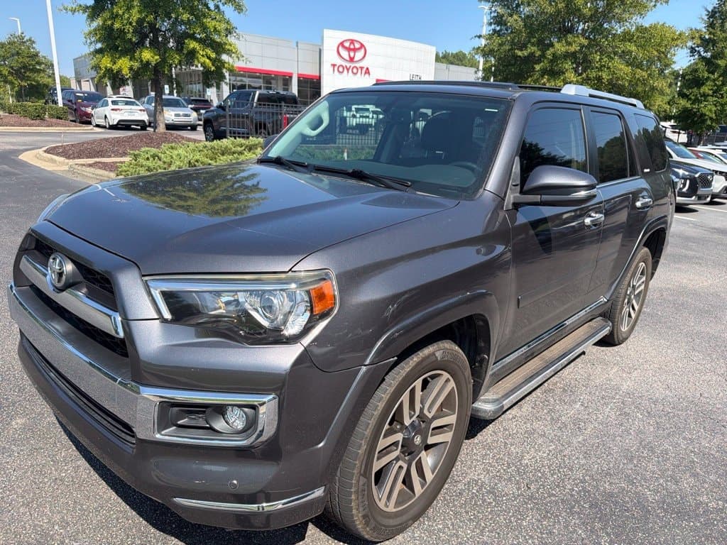 2016 Toyota 4Runner Limited — photo 1 of 13