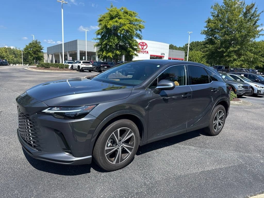 2025 Lexus RX Base — photo 1 of 13