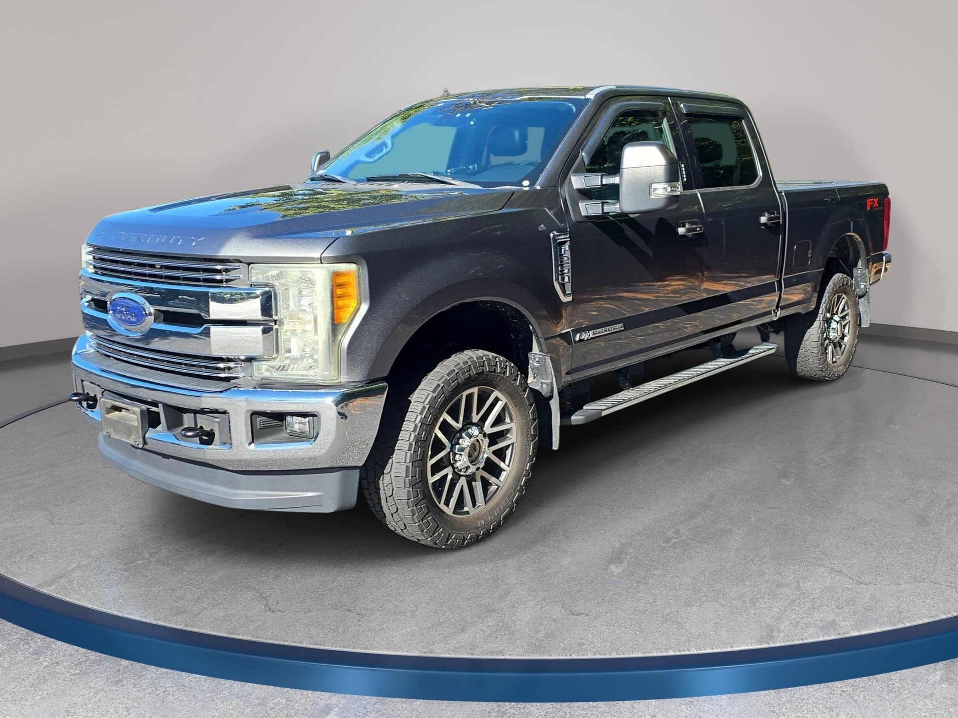 2017 Ford Super Duty F-250 SRW Base — photo 1 of 35