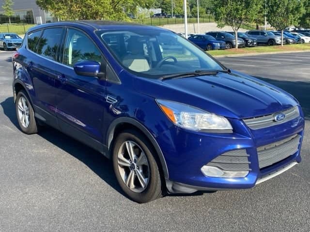 2016 Ford Escape SE — photo 1 of 14