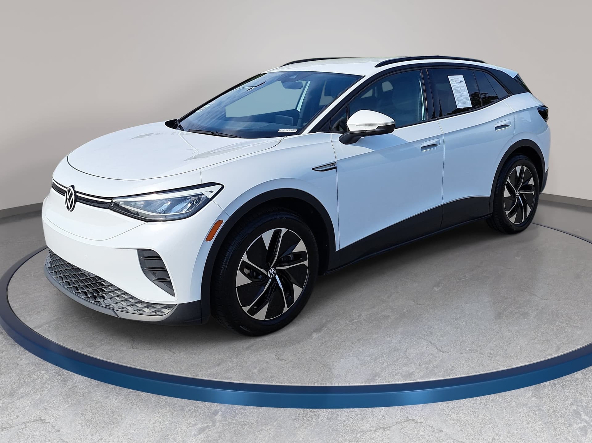 2021 Volkswagen ID.4 Pro — photo 1 of 35